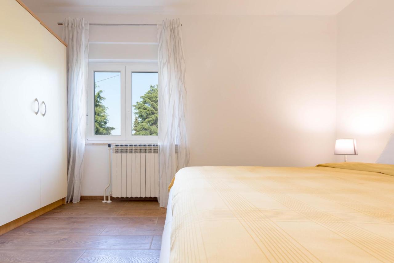 Newly Renovated Holiday Apartment Sirius Пореч Экстерьер фото