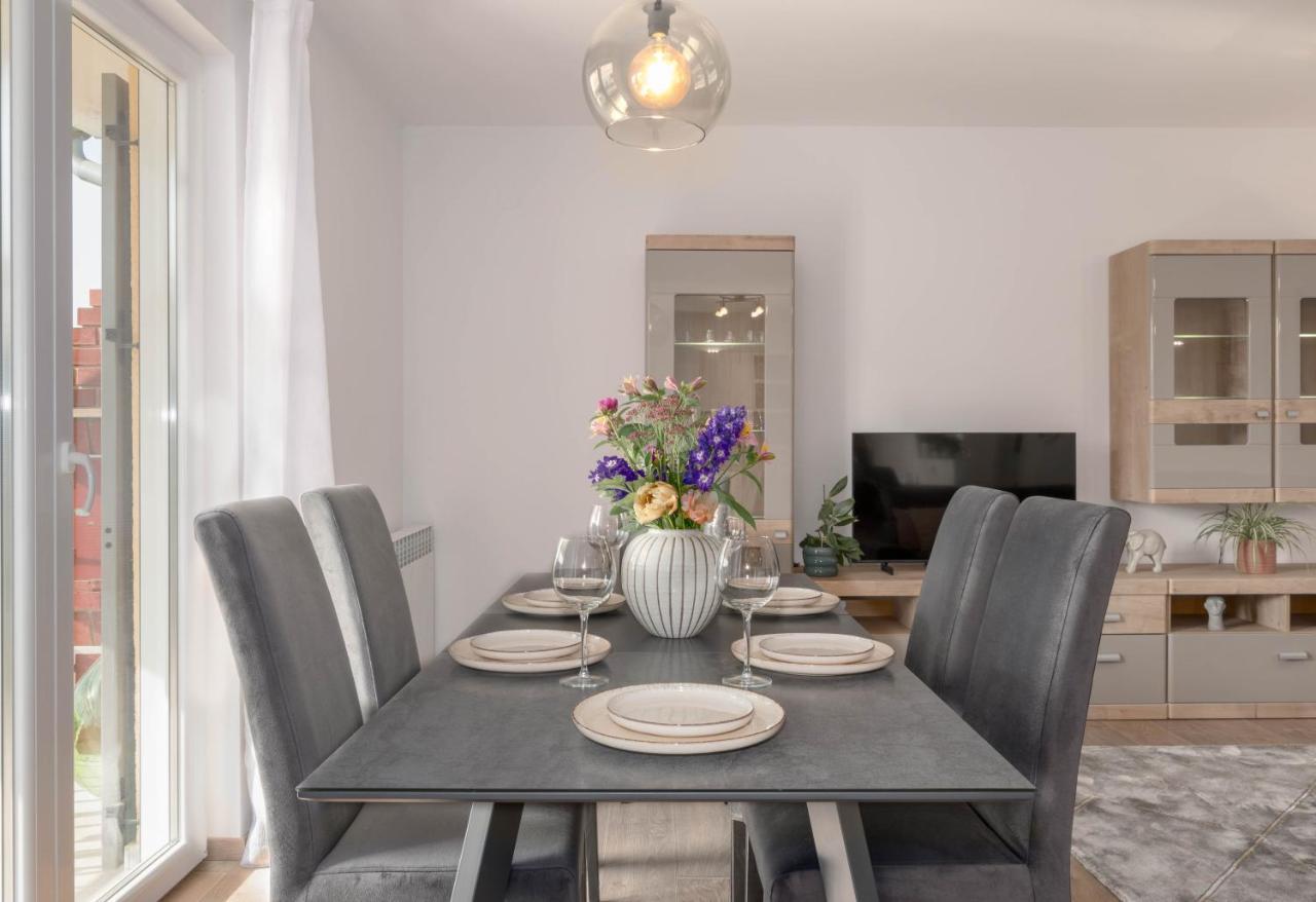 Newly Renovated Holiday Apartment Sirius Пореч Экстерьер фото