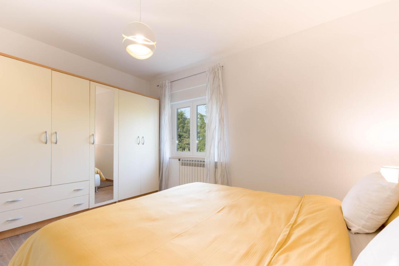 Newly Renovated Holiday Apartment Sirius Пореч Экстерьер фото